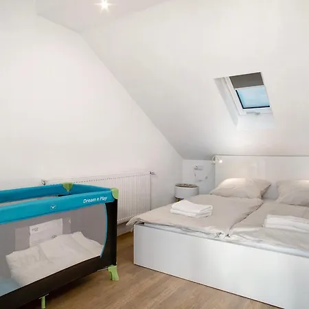 아파트 Seeblick Und Doch Zentral *